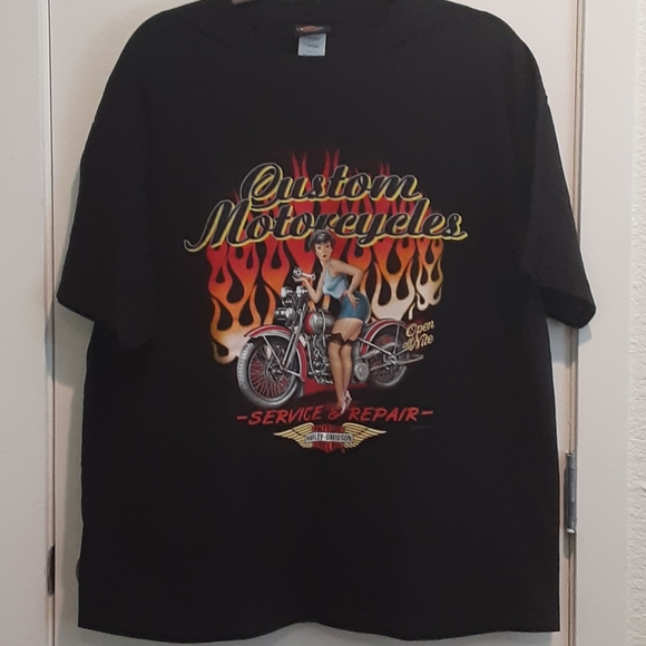 Harley-Davidson Other - Harley Davidson pinup tshirt